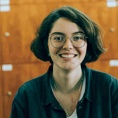Faina Headshot